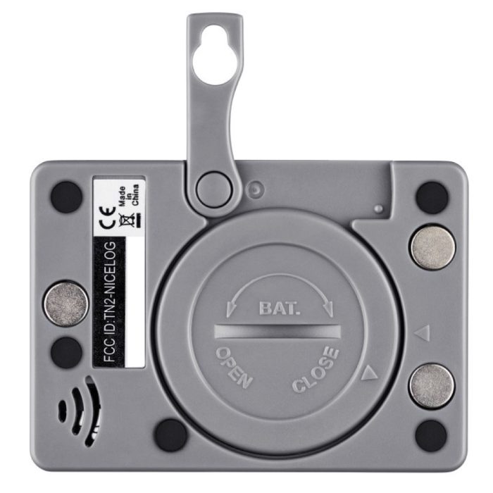 AZ Instrument 88362 Bluetooth Temp. RH Data Logger 1