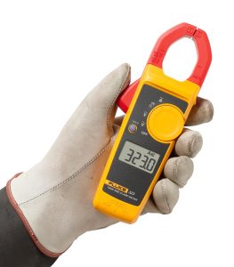 Fluke 323 True RMS Clamp Meter 1