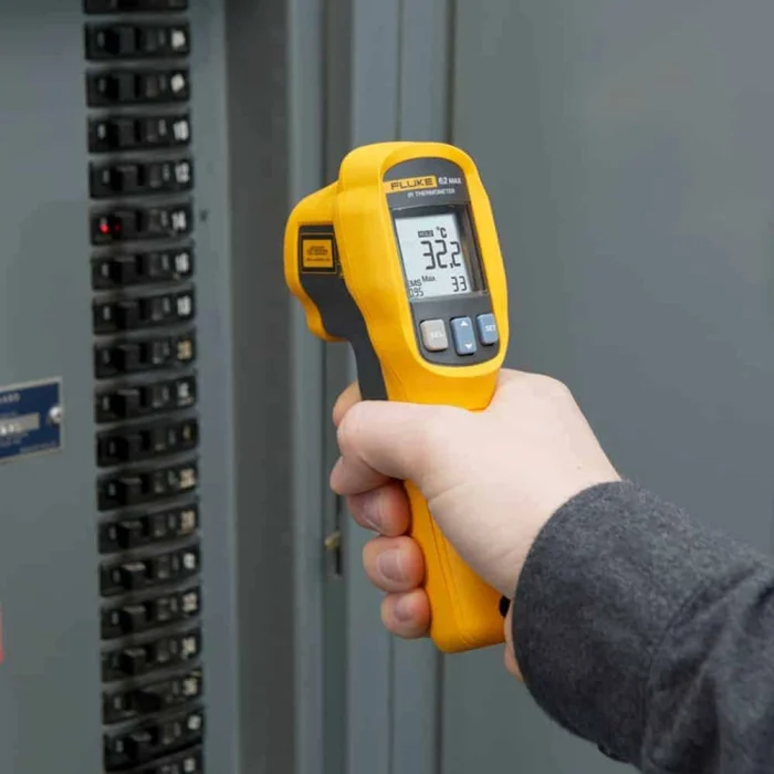 Fluke 62 Max Single Laser Infrared Thermometer 1